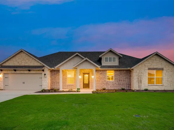 208 Piper Ct, Caddo Mills, TX 75135
