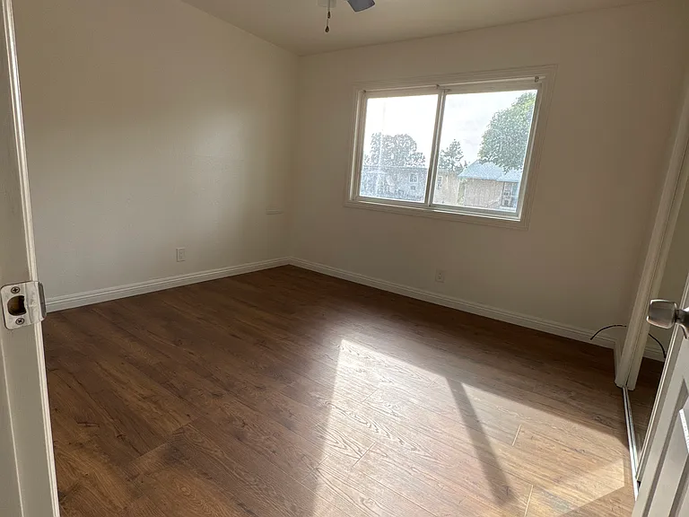 2351 William Dr #3 — Photo 16