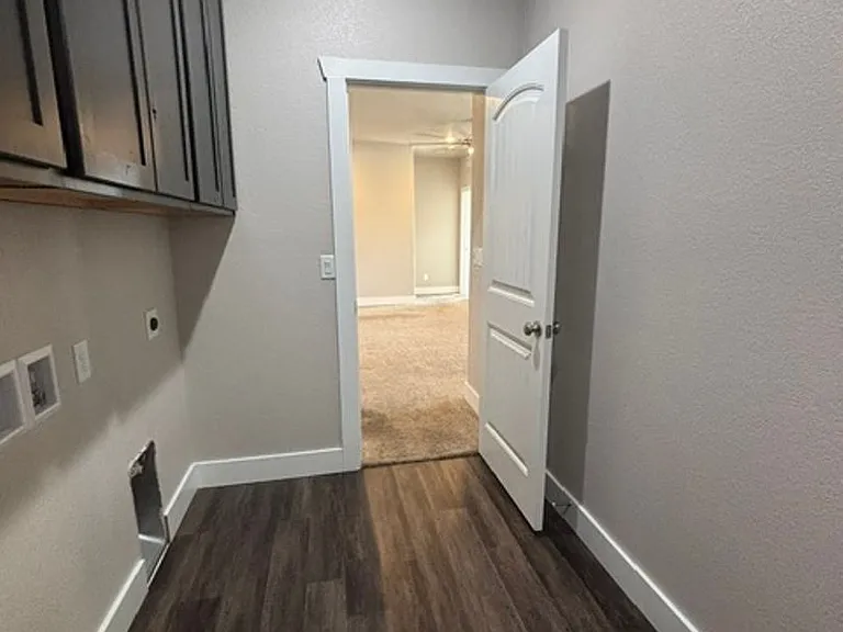 1333 Alyssa Way — Photo 14