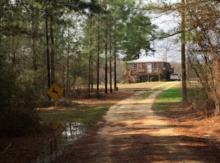 27 Lyle Daniels Rd, Petal, MS 39465