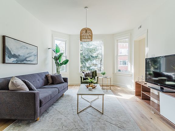2nd image of 2945 N Lawndale Ave #1
