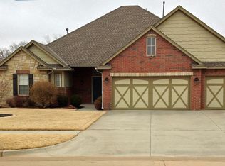 621 Branch Line Rd, Yukon, OK 73099