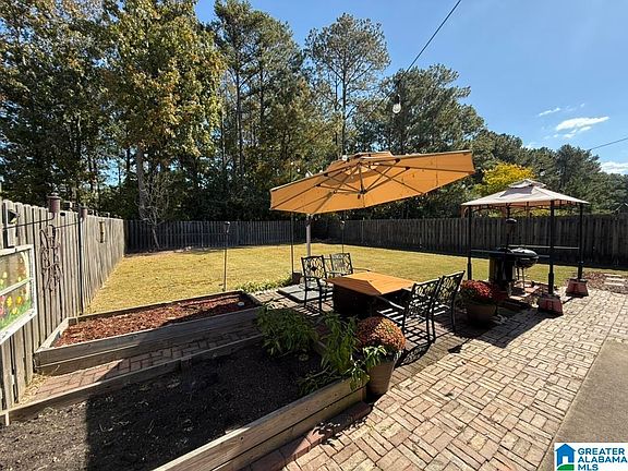 2nd image of 1048 Pine Valley Dr