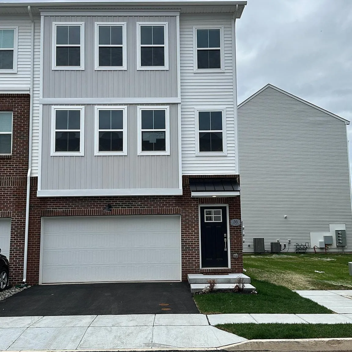 3 bed, 2.5 bath, 2225 sqft, $3,300 — Photo 1
