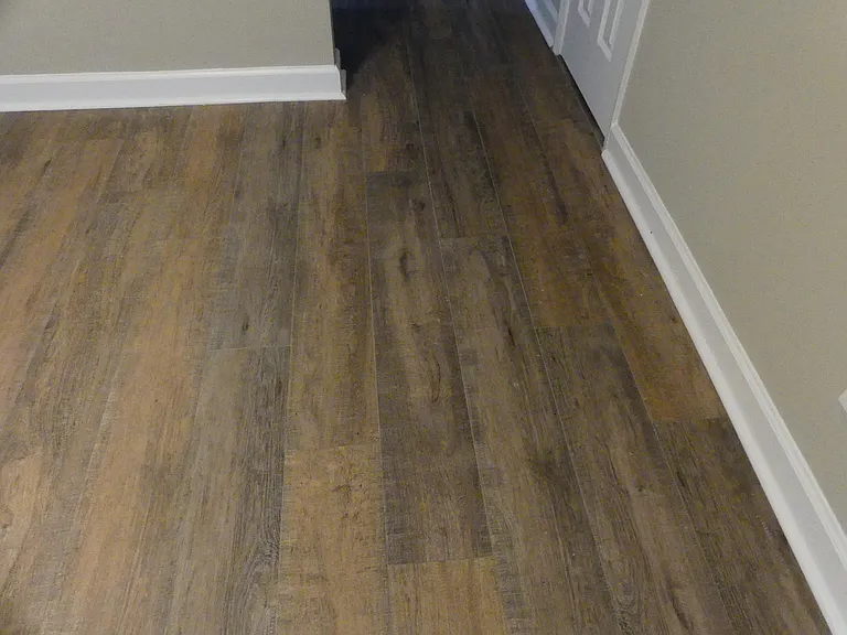 A picture so you can see the floors up close. :)