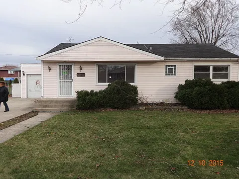 8309 Long Ave photo 1