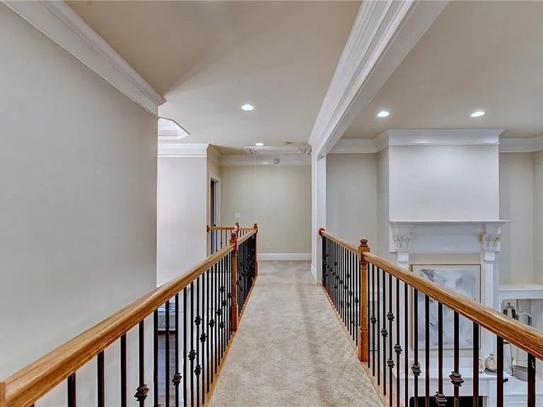 9848 Talisman Dr — Photo 40