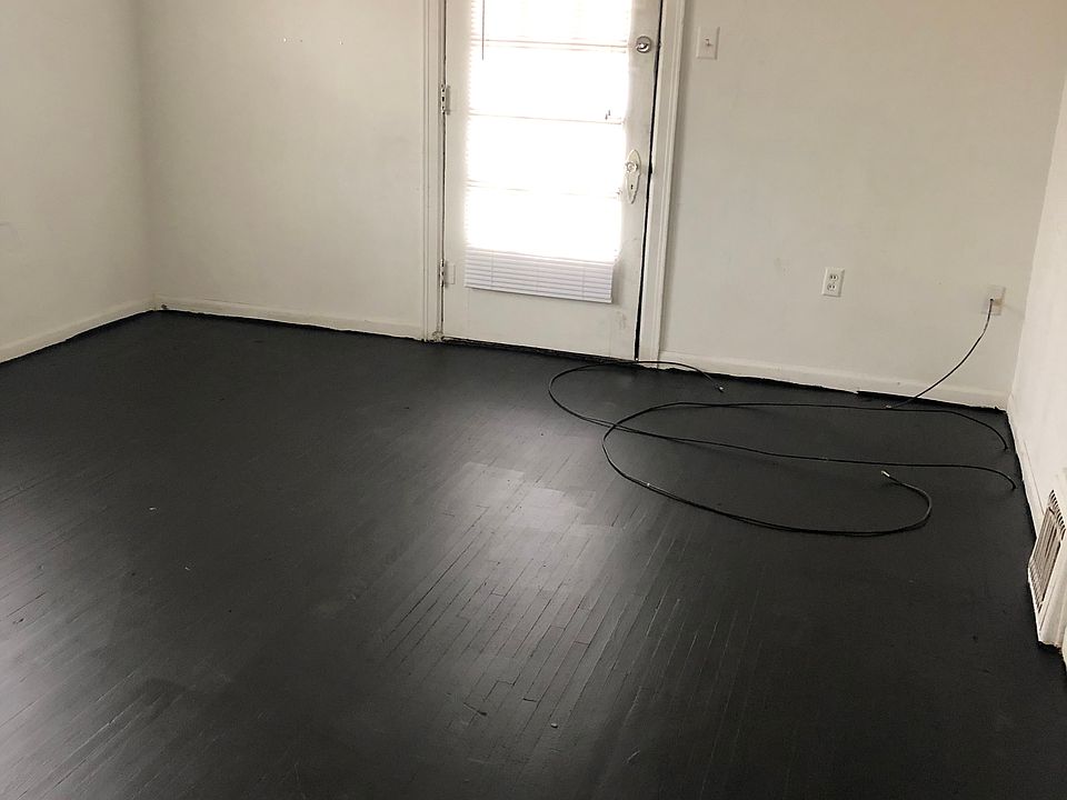 1st image of 1701 E 30th Ave