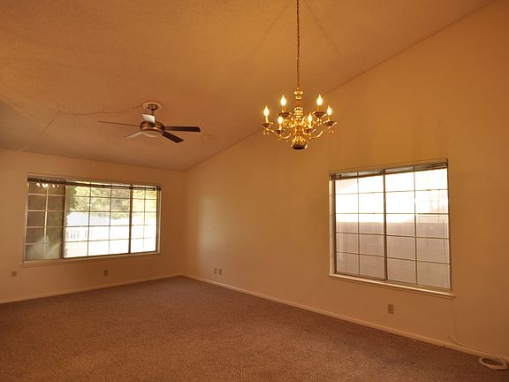 4th image of 1105 Shifting Sands Dr