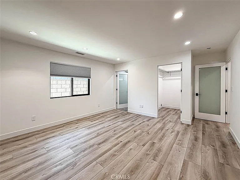22921 Dolorosa St — Photo 40
