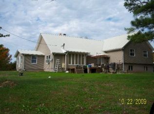 3857 Baptist Ridge Rd, Hilham, TN 38568