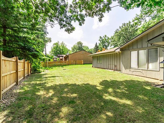 2nd image of 1814 Duprey Dr
