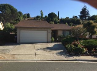 142 Sparrow Dr, Hercules, CA 94547