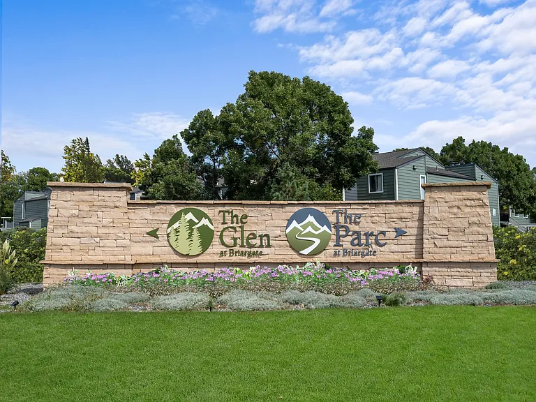 The Glen at Briargate — Photo 15