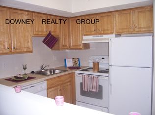 42 Briarwood Ln APT 10, Marlborough, MA 01752