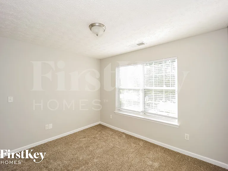 110 Magnolia Walk Ln — Photo 11