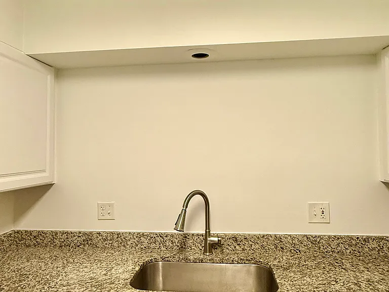 82 La Rue Pl NW — Photo 15