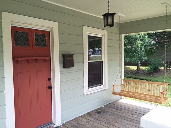 2nd image of 710 Radford Pl