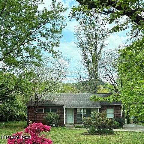 1st image of 1402 Belleville Ave