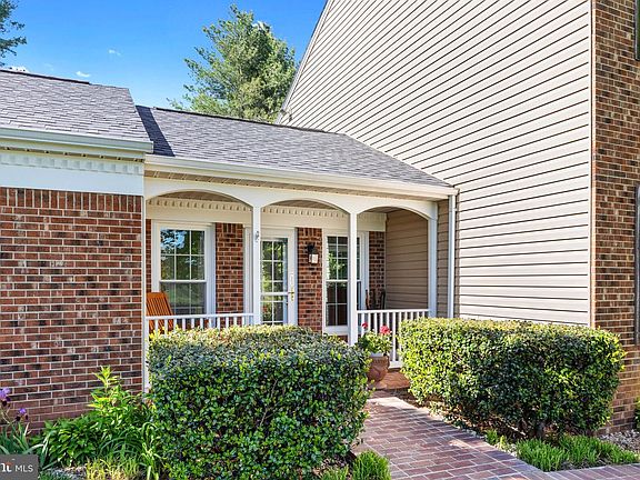 4th image of 4467 Lynn Forest Dr