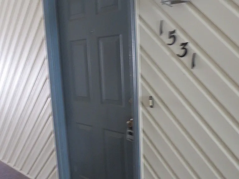 1531 Penrose Arch — Photo 2