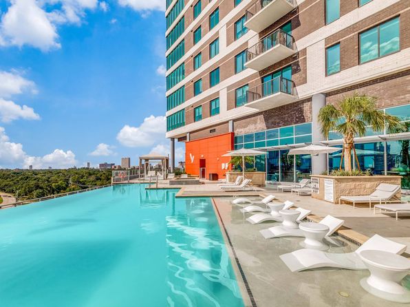 1911 Holcombe Blvd #2018
