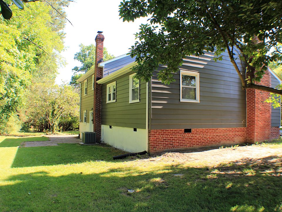 1st image of 111 Davis Dr