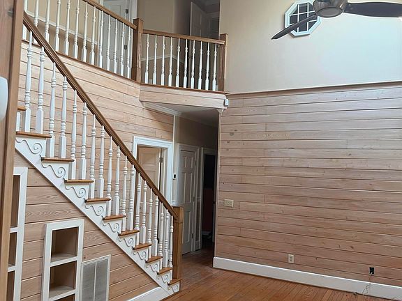 3rd image of 138 Rice Creek Ln
