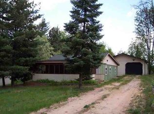 10417 Washington Rd, Saint Helen, MI 48656