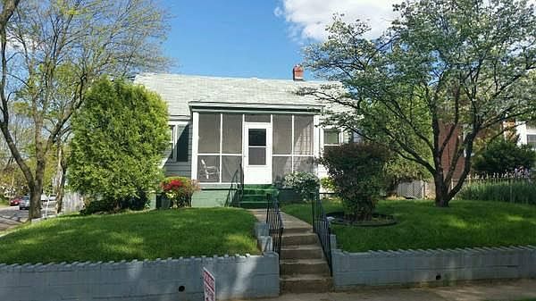 1st image of 1501 Carter St