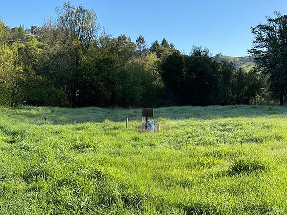 3rd image of 2660 Wallace Creek Road