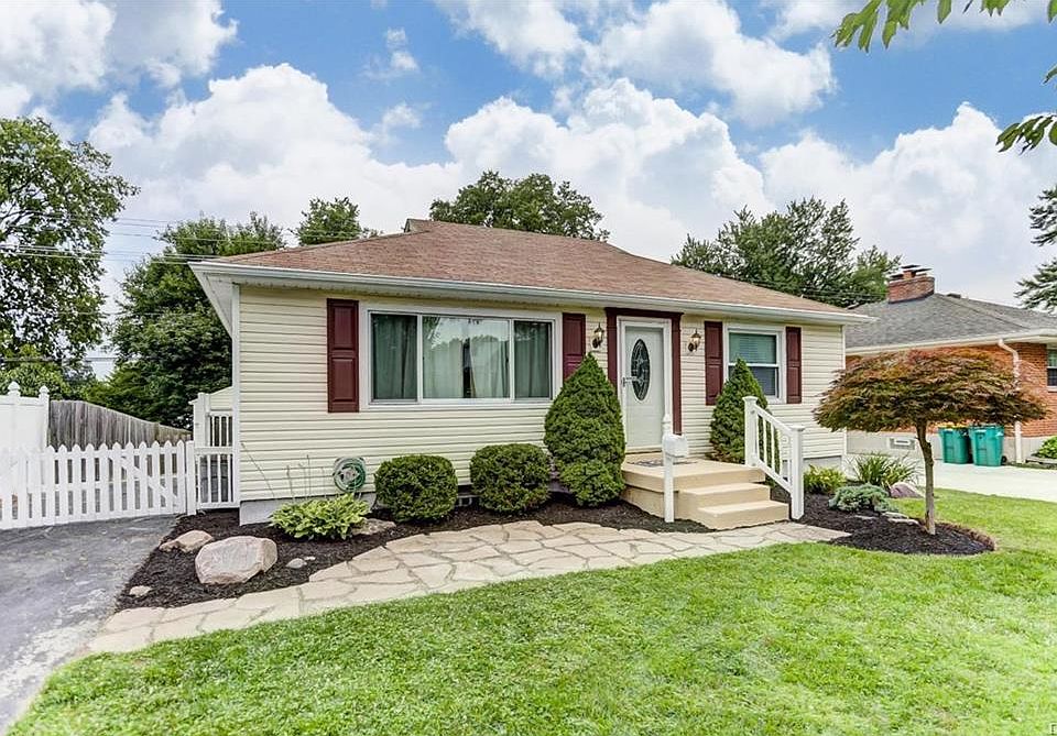 1st image of 2708 Acorn Dr