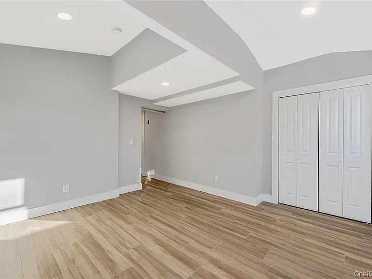 134 Ralph Ave — Photo 3