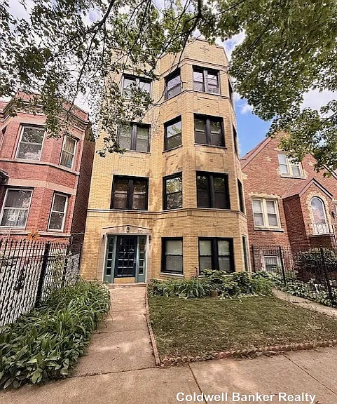 3734 W Palmer St #1 — Photo 1