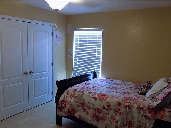 4th image of 103 Big Sioux Dr