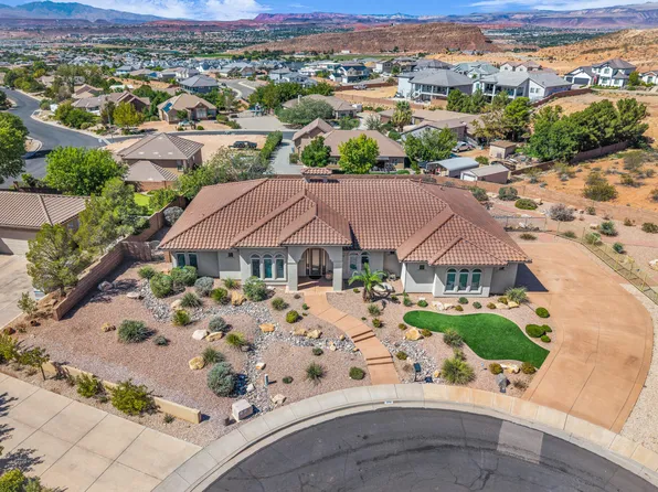 3116 Mountain Crest Cir, Washington, UT 84780