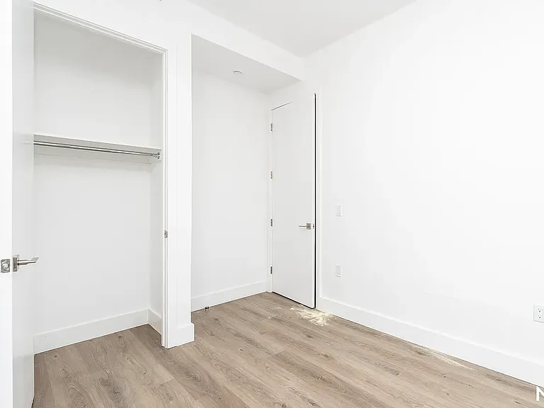 322 Grand Concourse #1012 — Photo 15