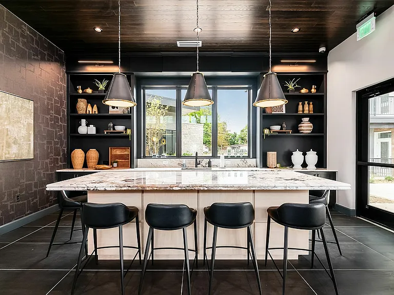 The Sullivan — Photo 10