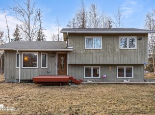 3190 N Arctic Fox Dr, Wasilla, AK 99654