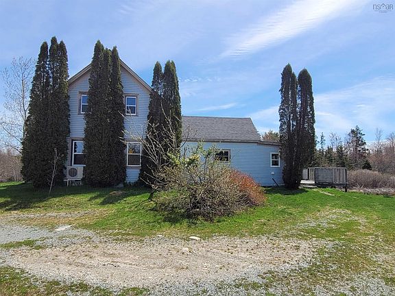 2nd image of 64 Latham Rd