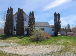 64 Latham Rd, Queens, NS B0T 1T0