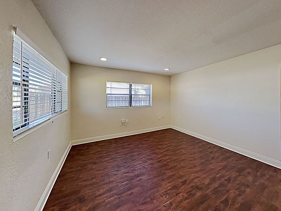 4th image of 2708 Hertha Ave