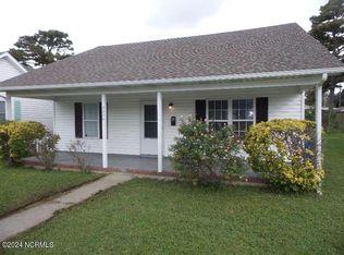 2206 Fisher St, Morehead City, NC 28557