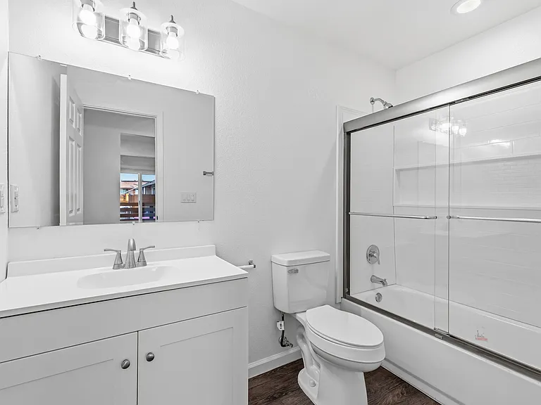 Oakbrook Apartments — Photo 53