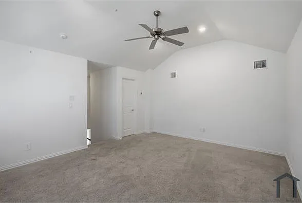 700 Pistachio Pkwy — Photo 35