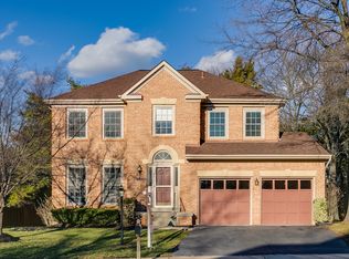 3537 Armfield Farm Dr, Chantilly, VA 20151