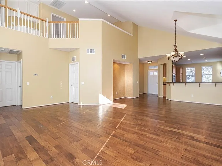 19932 Oakville Ct — Photo 4