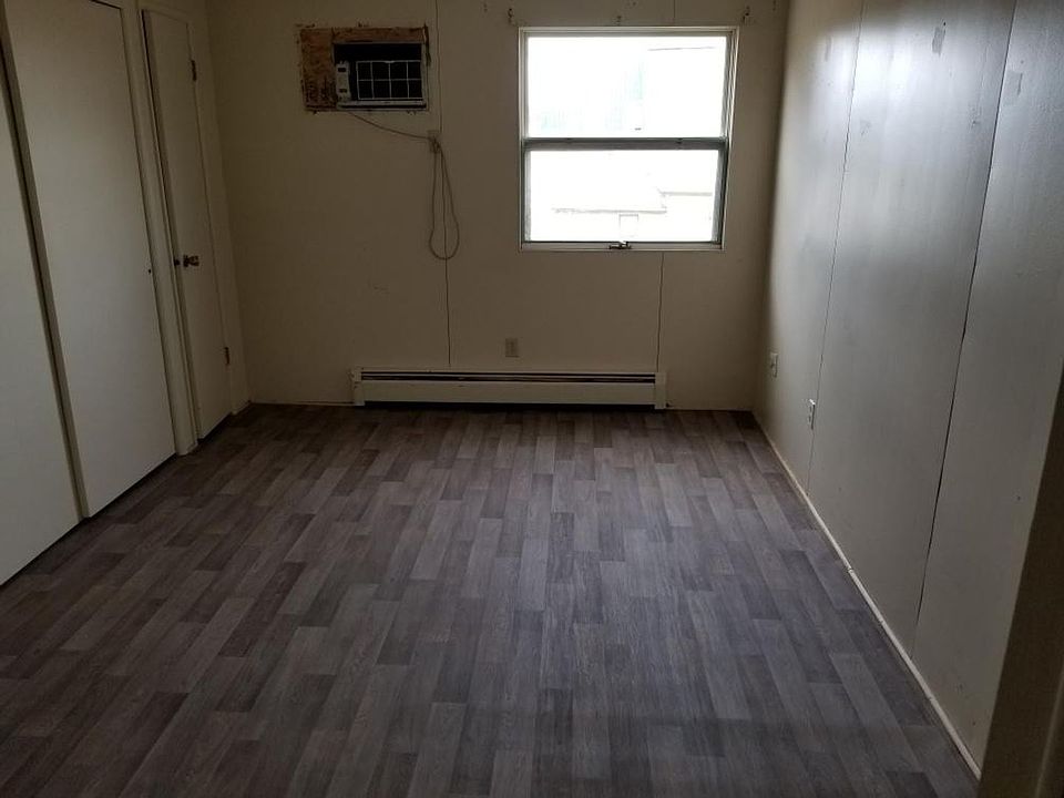 JGOFF Colonial 309 N 9th St Miles City MT Zillow