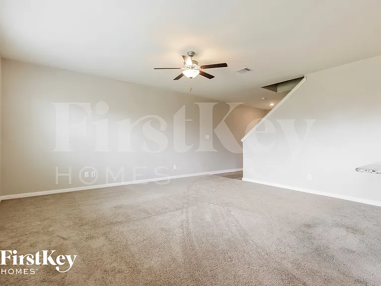 26716 Frost Dr — Photo 5