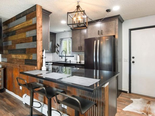 2700 S Holly St APT 202